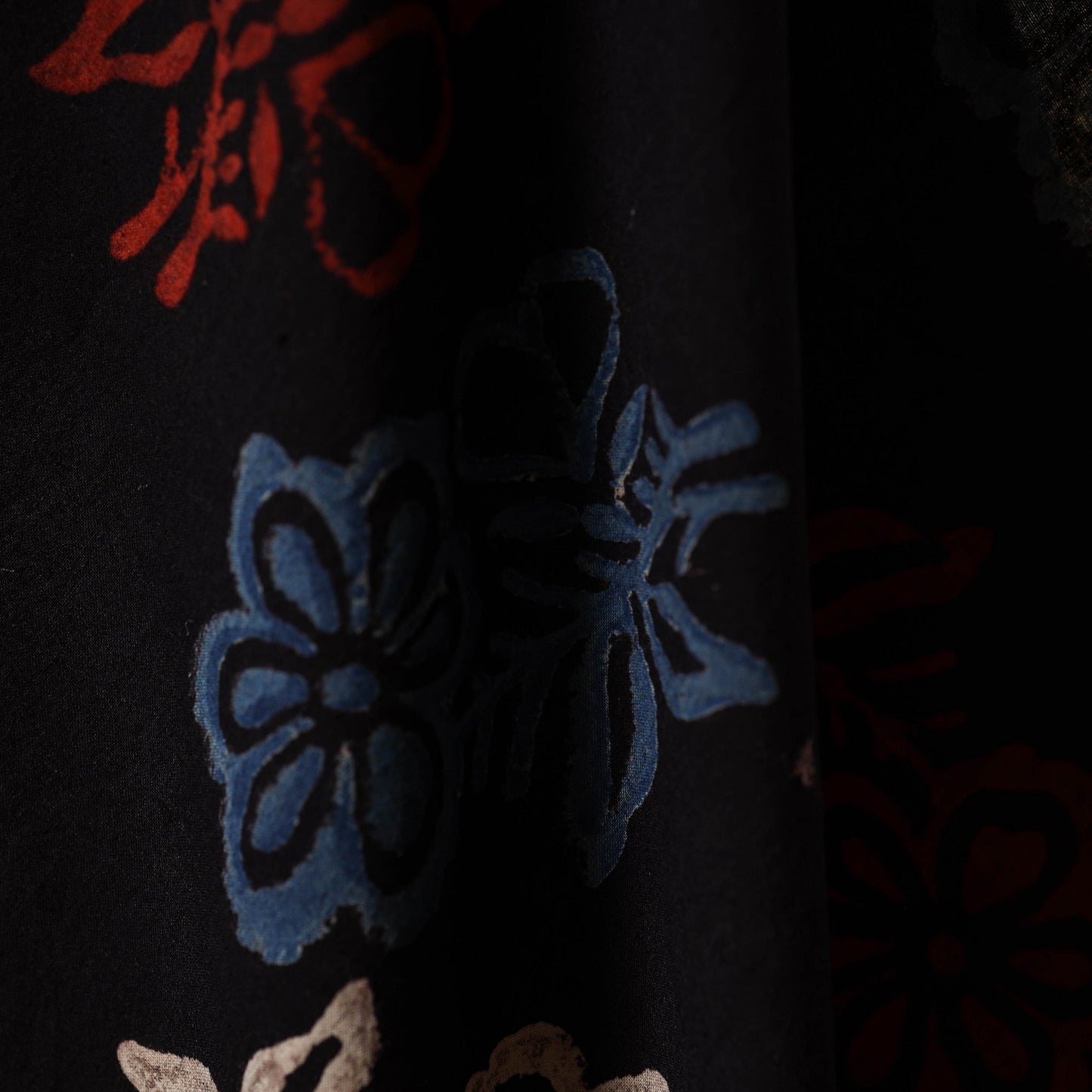 Natural dyed hand cotton fabric 01 - handcrafted