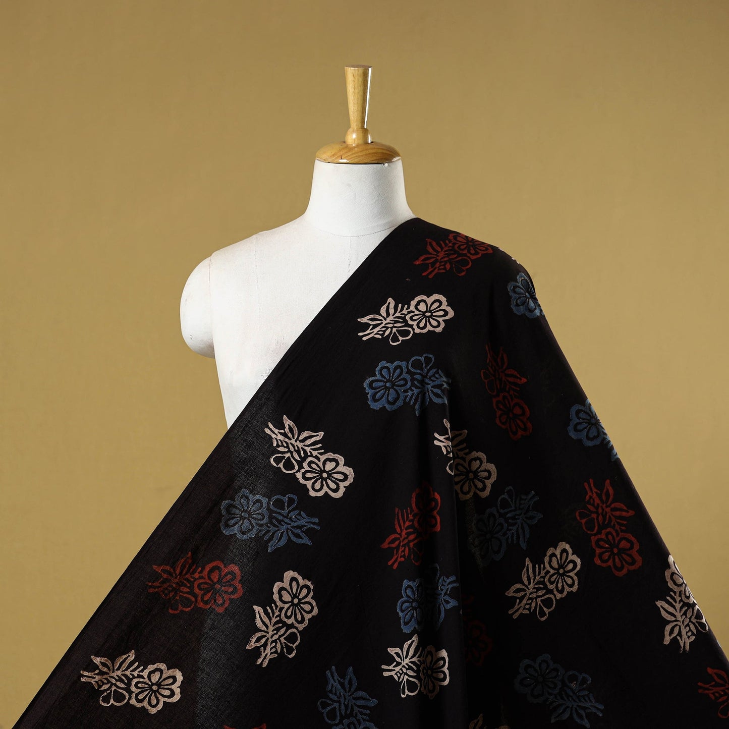 Natural dyed hand cotton fabric 01 - handcrafted