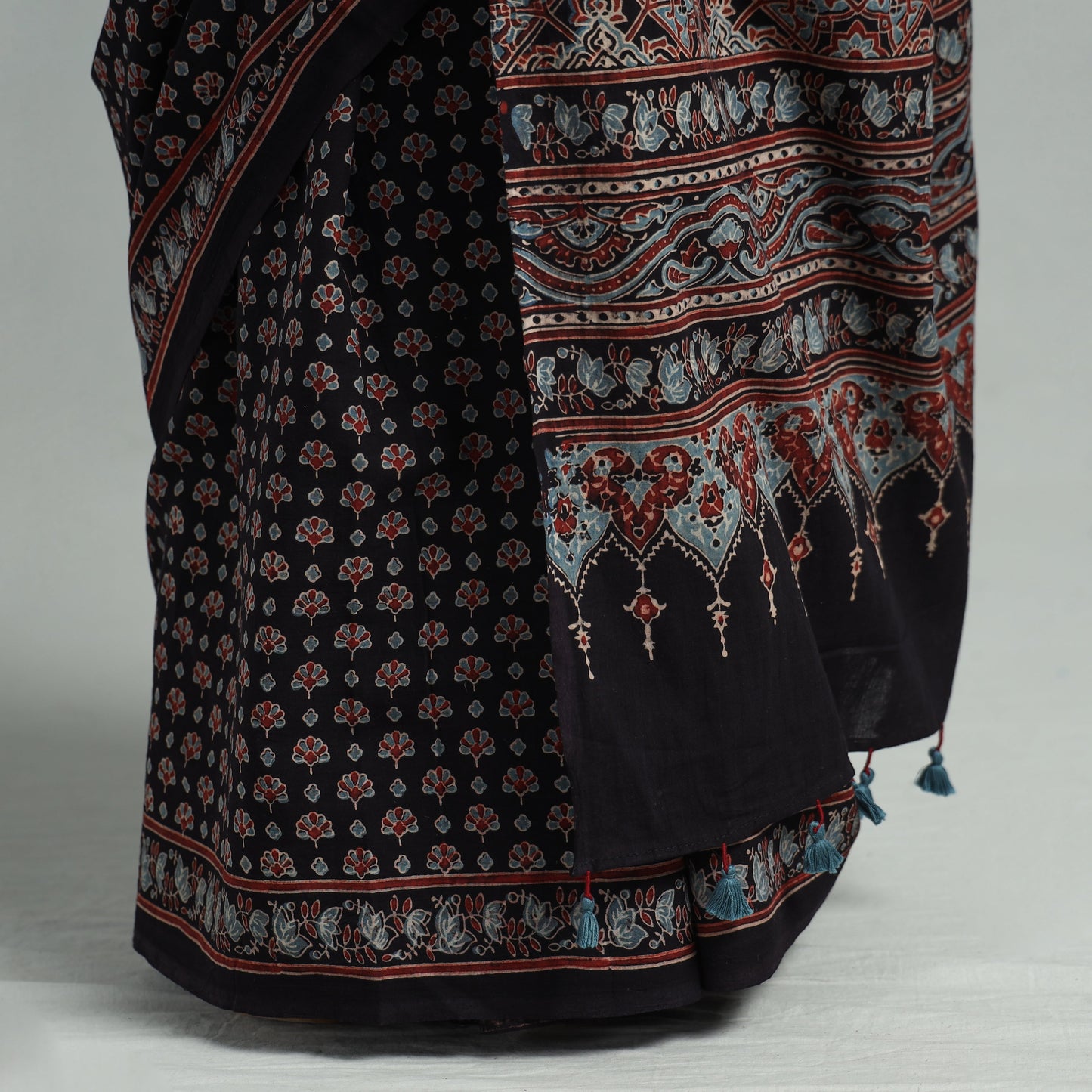  Natural Dyed Block Print Mul Cotton Ajrakh Saree