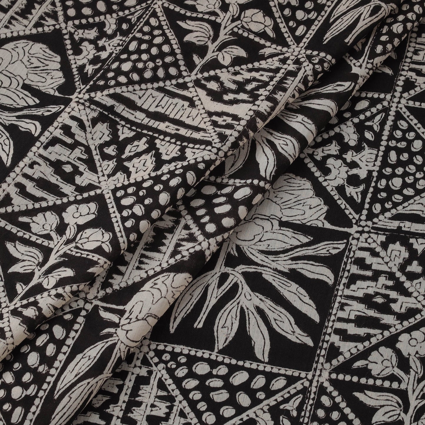 Natural dyed pure mul cotton hand block bagru print fabric