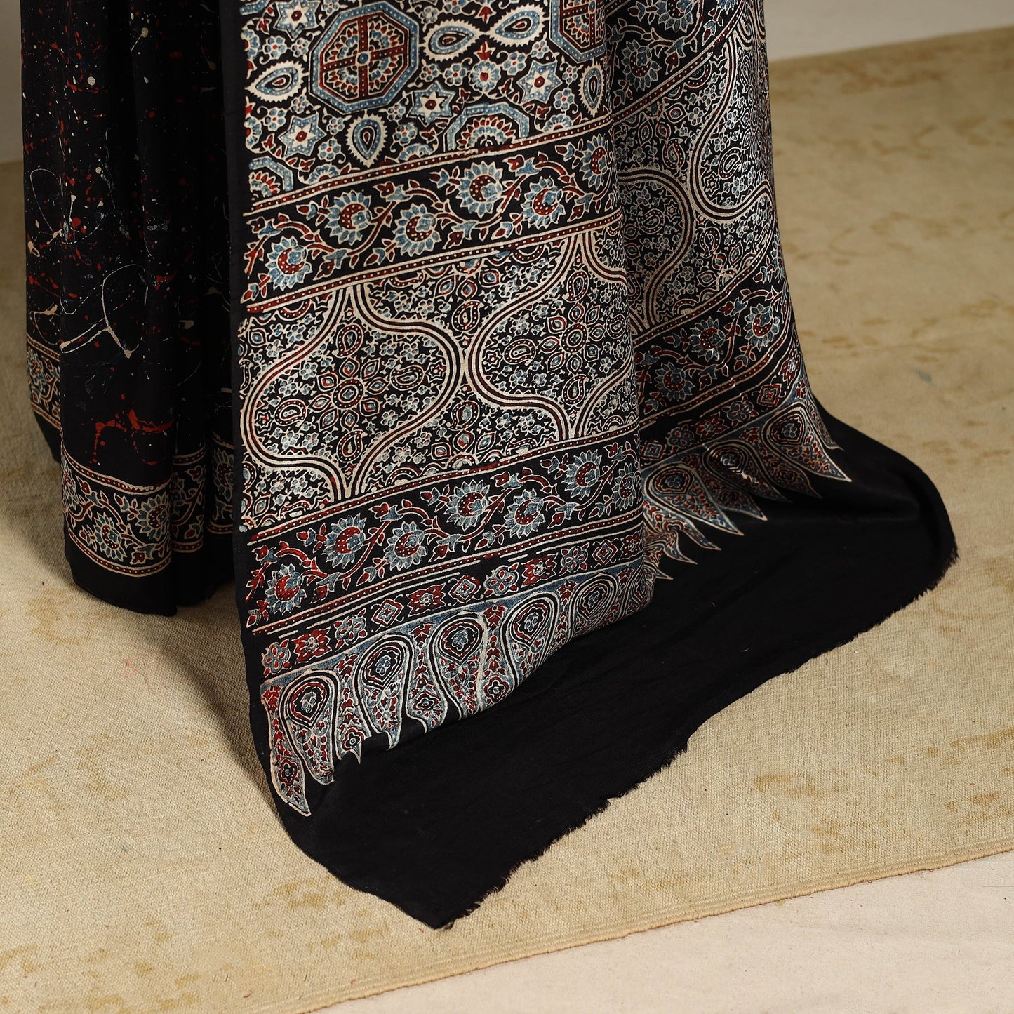 Black - natural dyed silk saree 09 - handcrafted