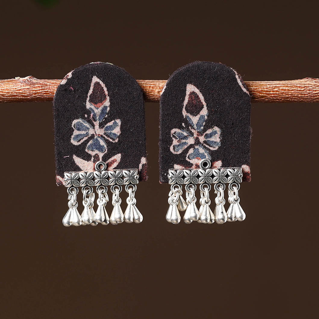 Buy Navya Handcrafted GS Fabart Earrings