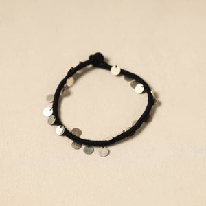 Black - patwa thread & bead work anklet by kailash 76