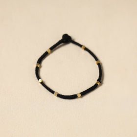 Black - patwa thread & bead work anklet by kailash 77