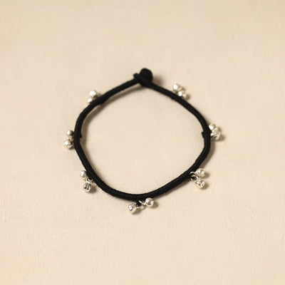 Black - patwa thread & bead work anklet by kailash 78