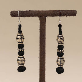 Black - patwa thread beads earrings by kailash 58