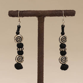 Black - patwa thread beads earrings by kailash 64