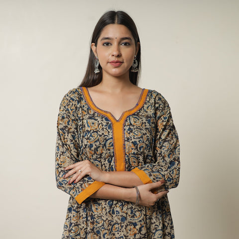 Buy Pedana Kalamkari Block Printed Cotton A-Line Kurta with Tagai Work 11 Online at iTokri.com