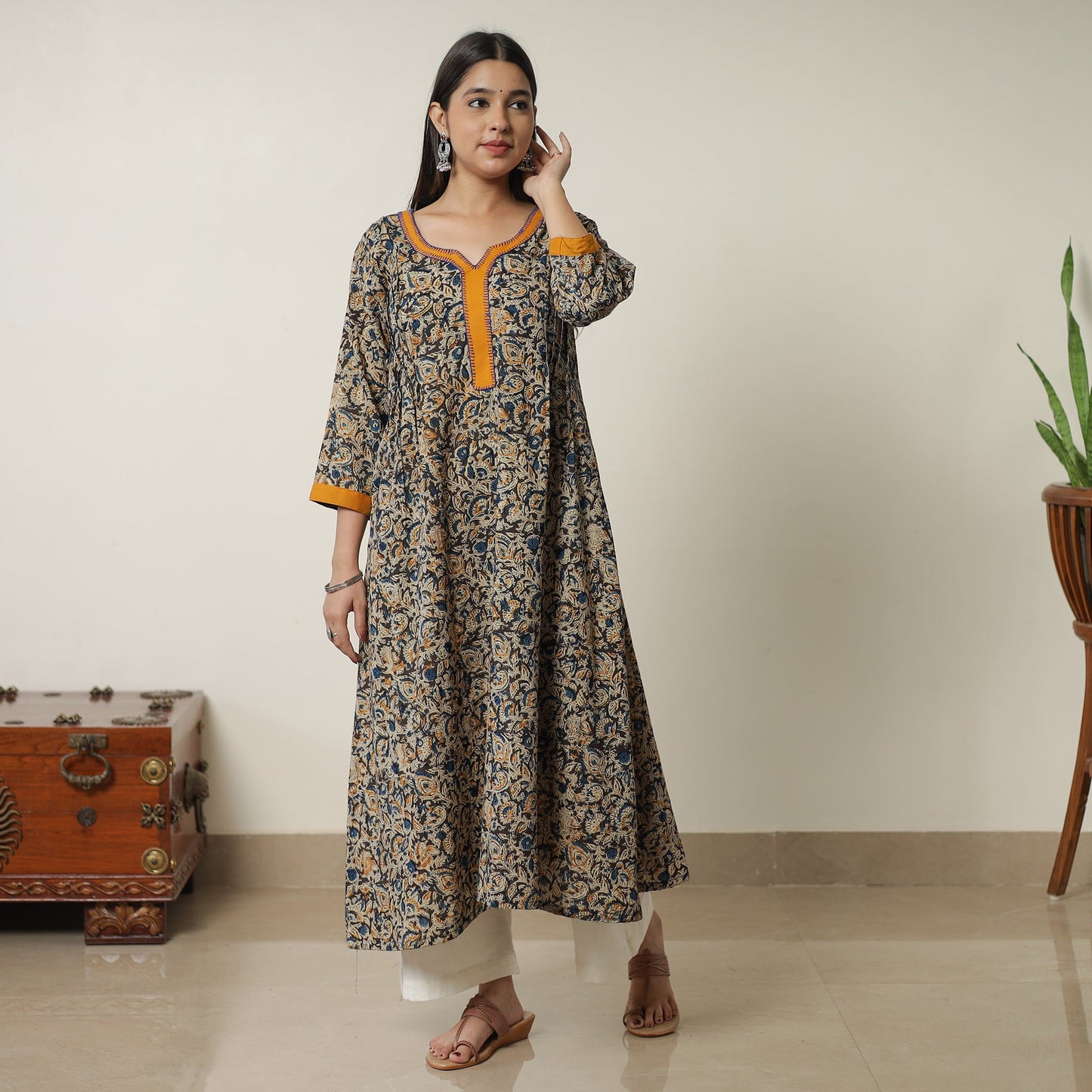 Buy Pedana Kalamkari Block Printed Cotton A-Line Kurta with Tagai Work 11 Online at iTokri.com