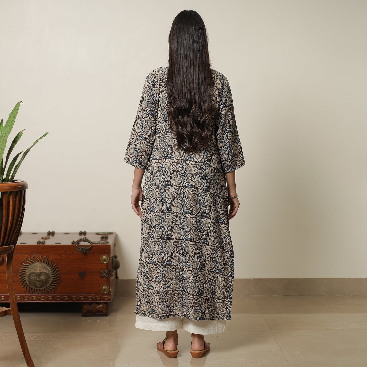 Buy Pedana Kalamkari Block Printed Cotton Pintuck Straight Kurta 16 Online at iTokri.com