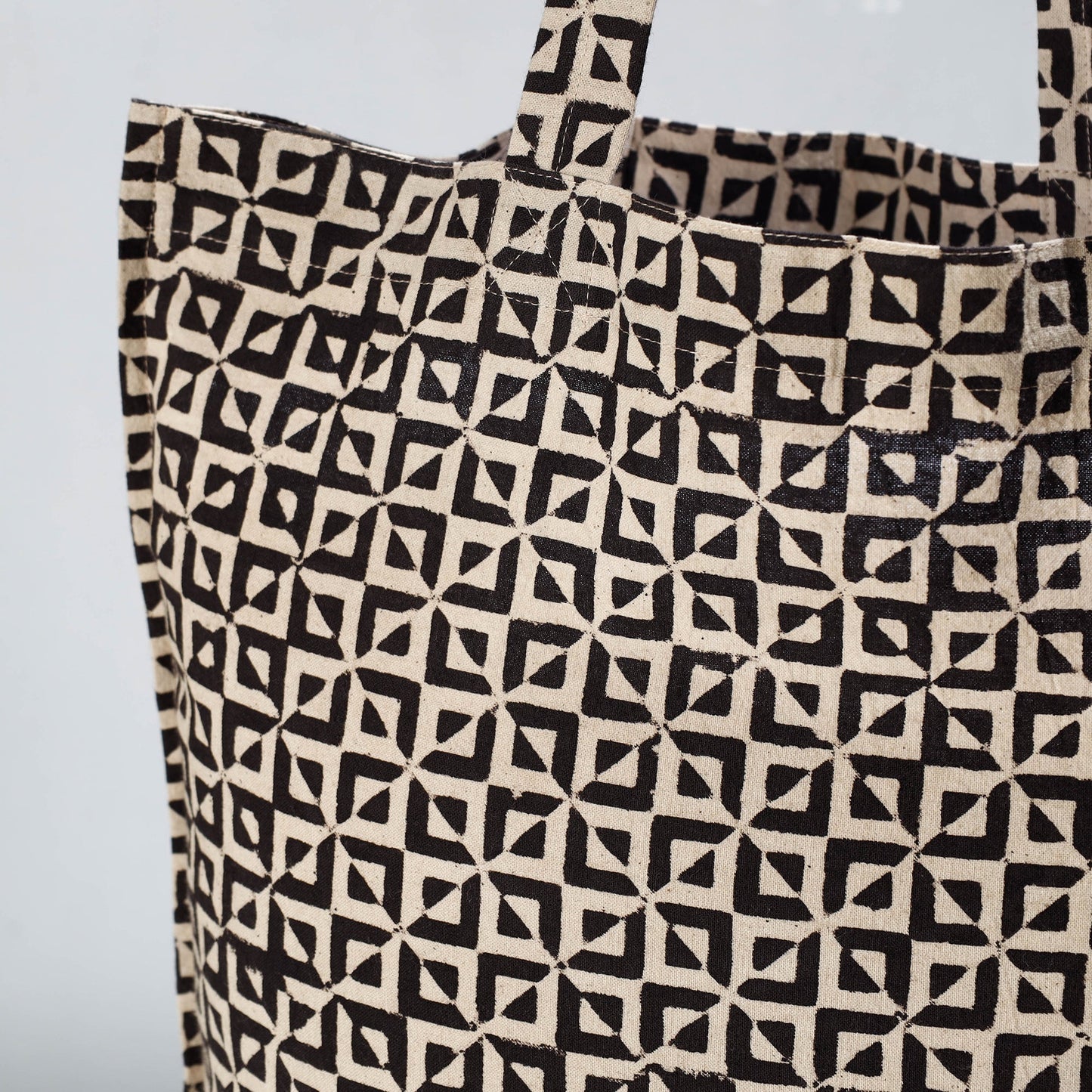 Buy Pedana Kalamkari Block Printed Cotton Shopping Bag at iTokri.com