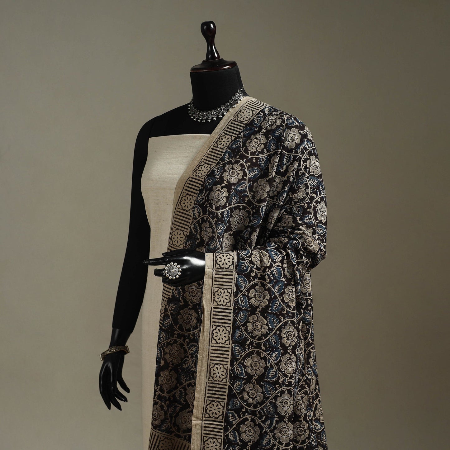 Pedana natural dyed cotton kalamkari dupatta 06