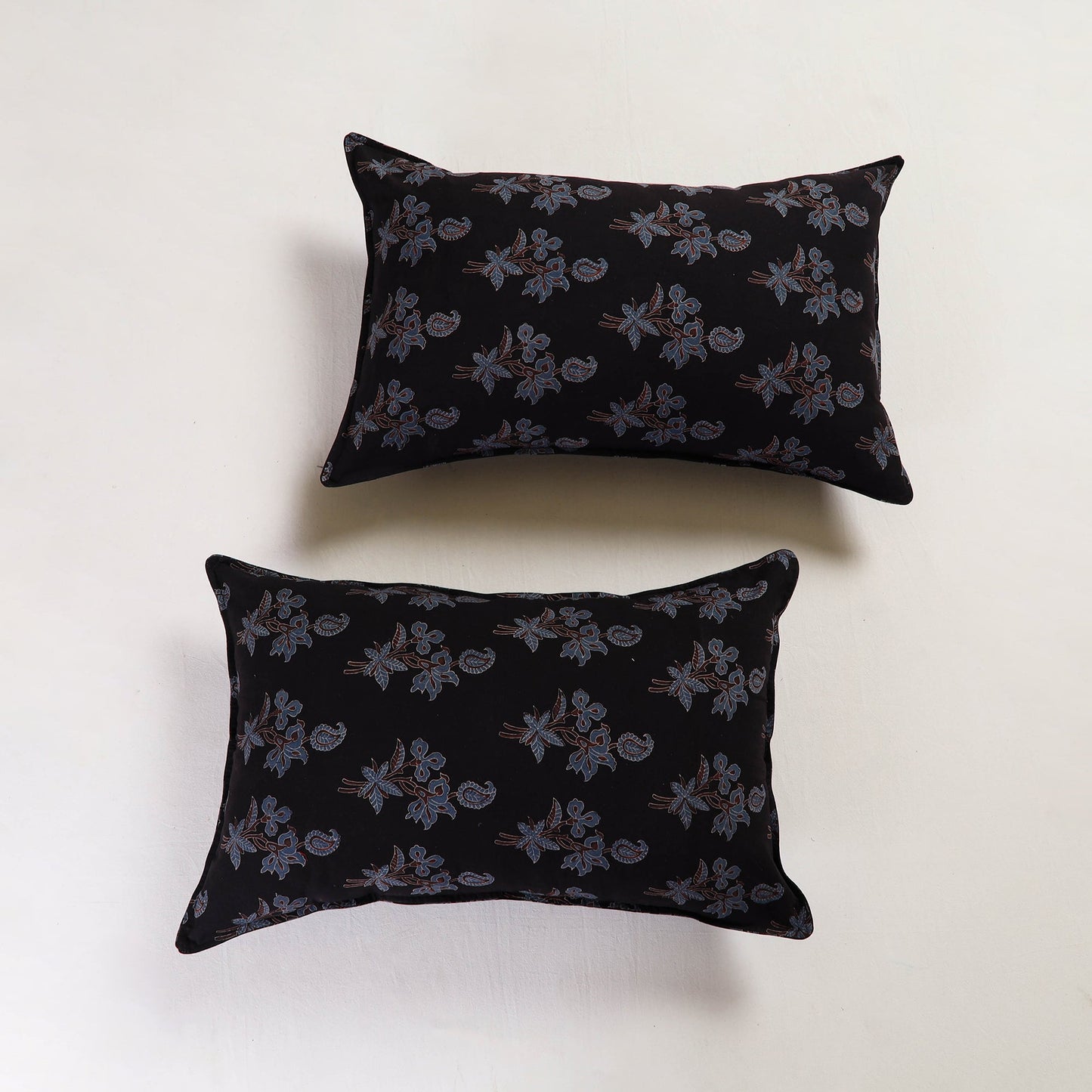 Black - pillow cover (set of 2) 05 - handcrafted