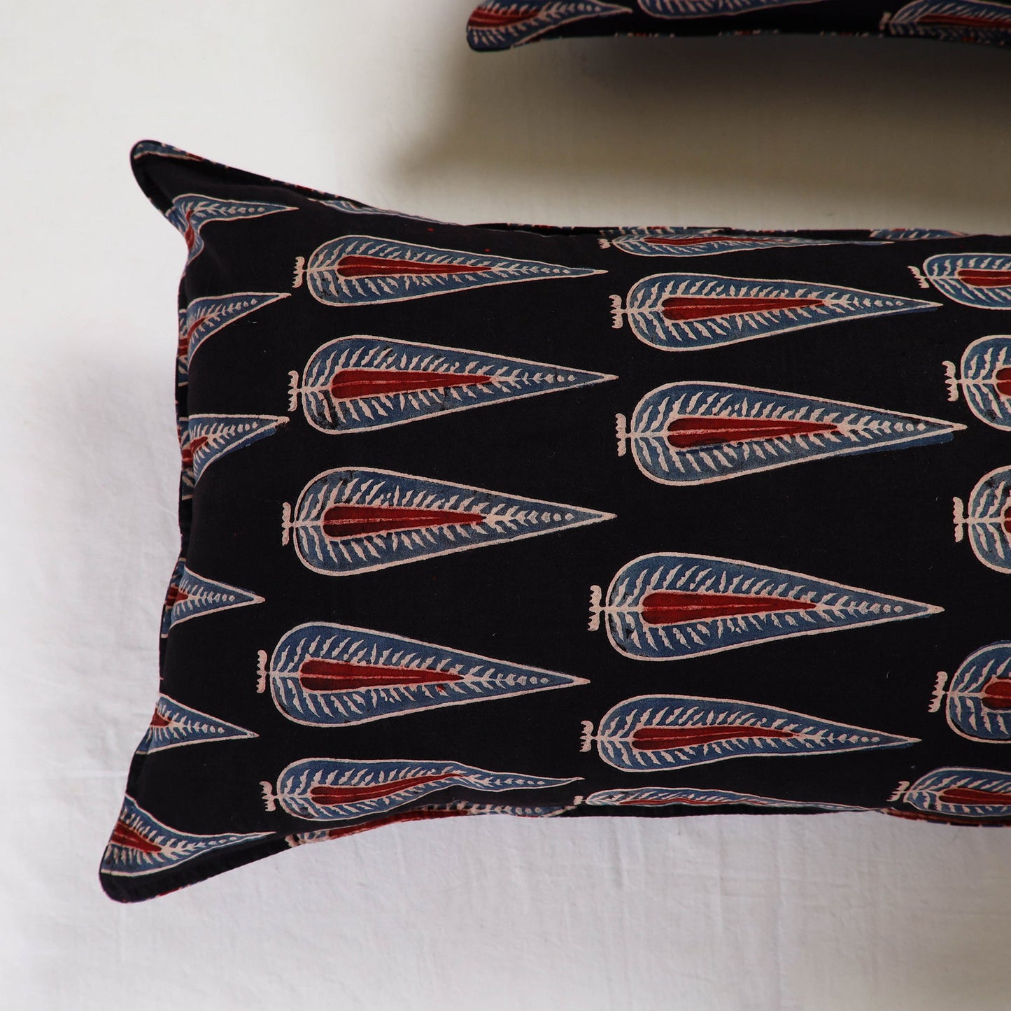 Black - pillow cover (set of 2) 16 - handcrafted