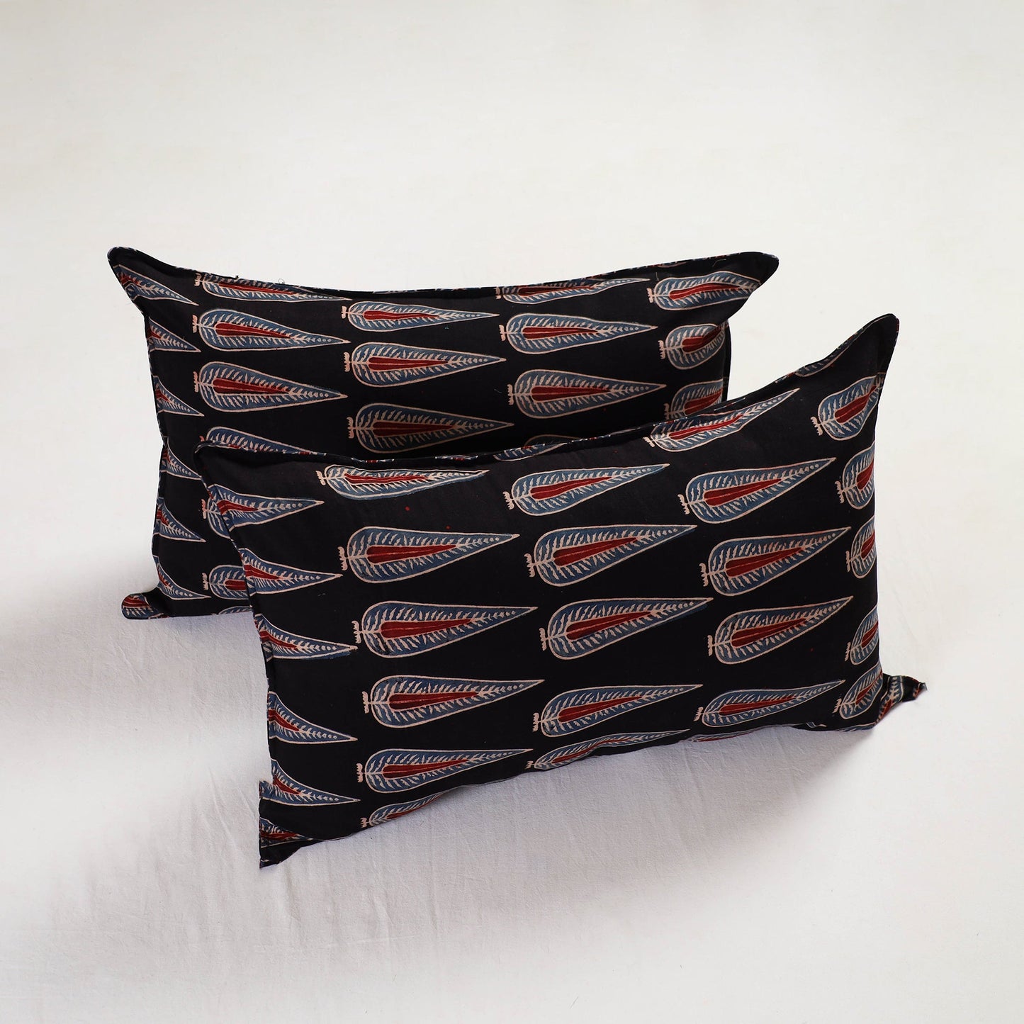 Black - pillow cover (set of 2) 16 - handcrafted