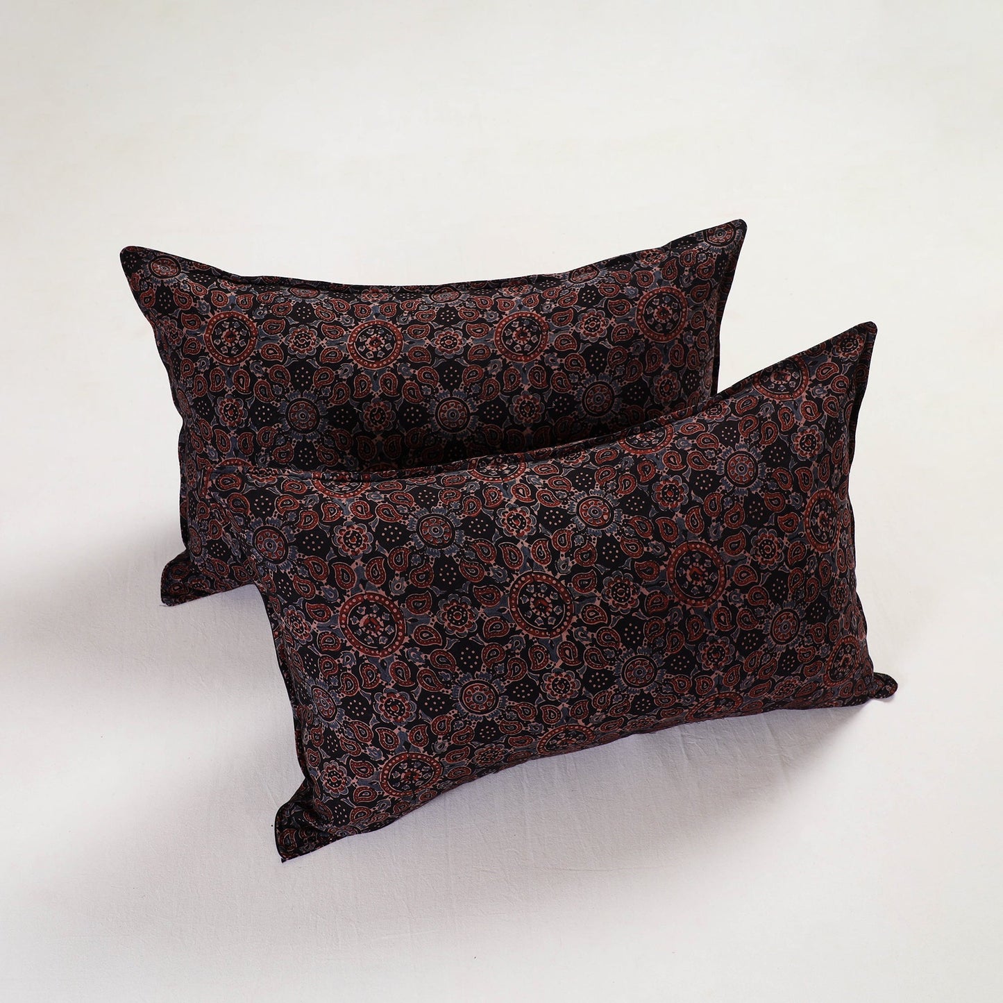 Black - pillow cover (set of 2) 18 - handcrafted
