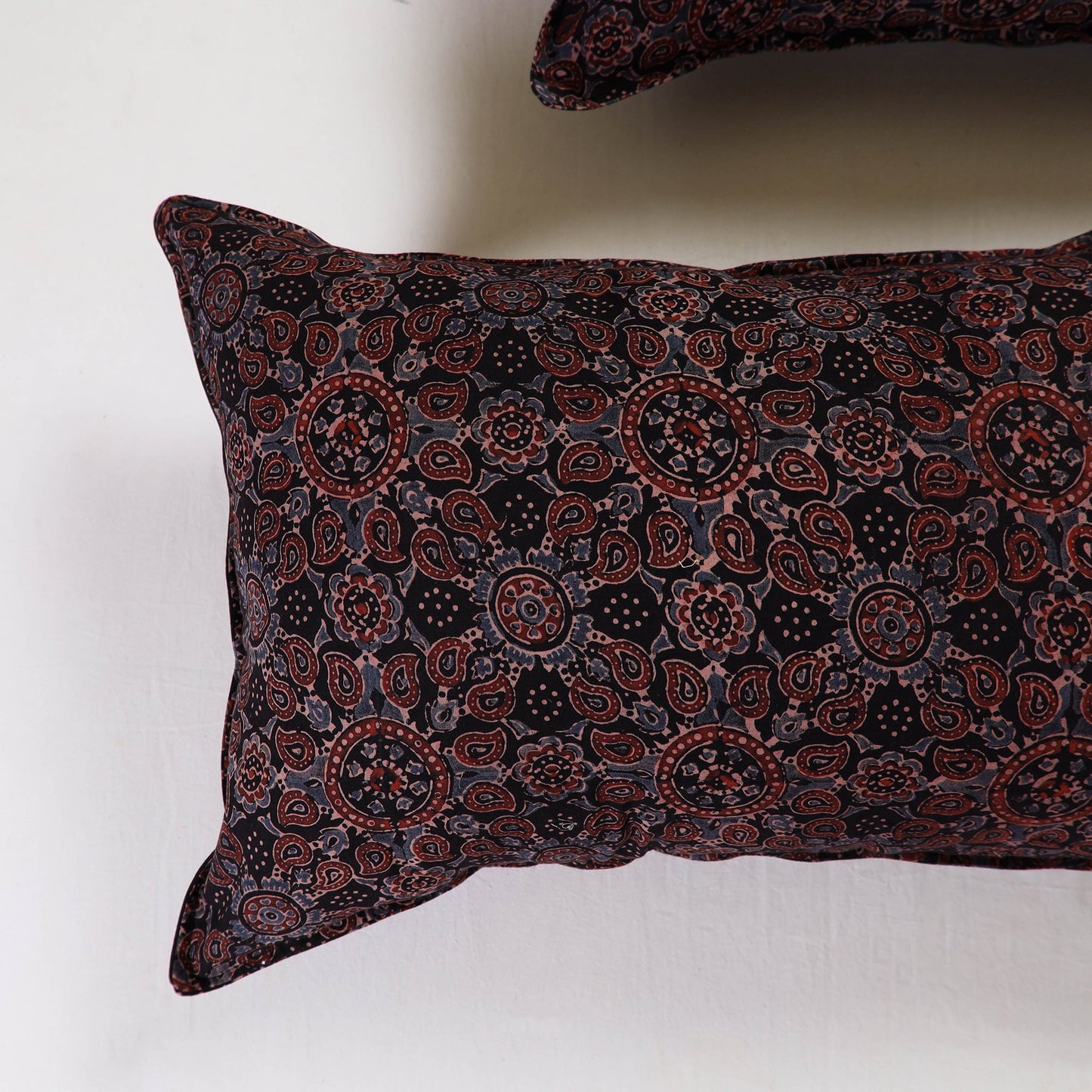 Black - pillow cover (set of 2) 18 - handcrafted