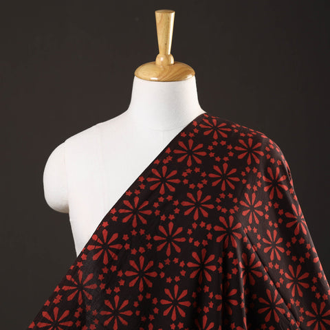 Buy Pipad Block Printed Cotton Fabric Online at iTokri.com