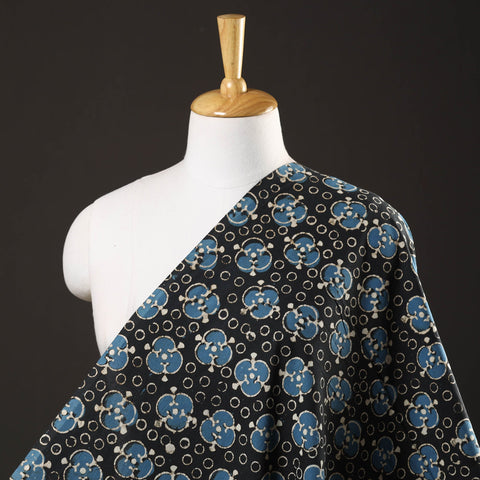 Buy Pipad Block Printed Cotton Fabric Online at iTokri.com