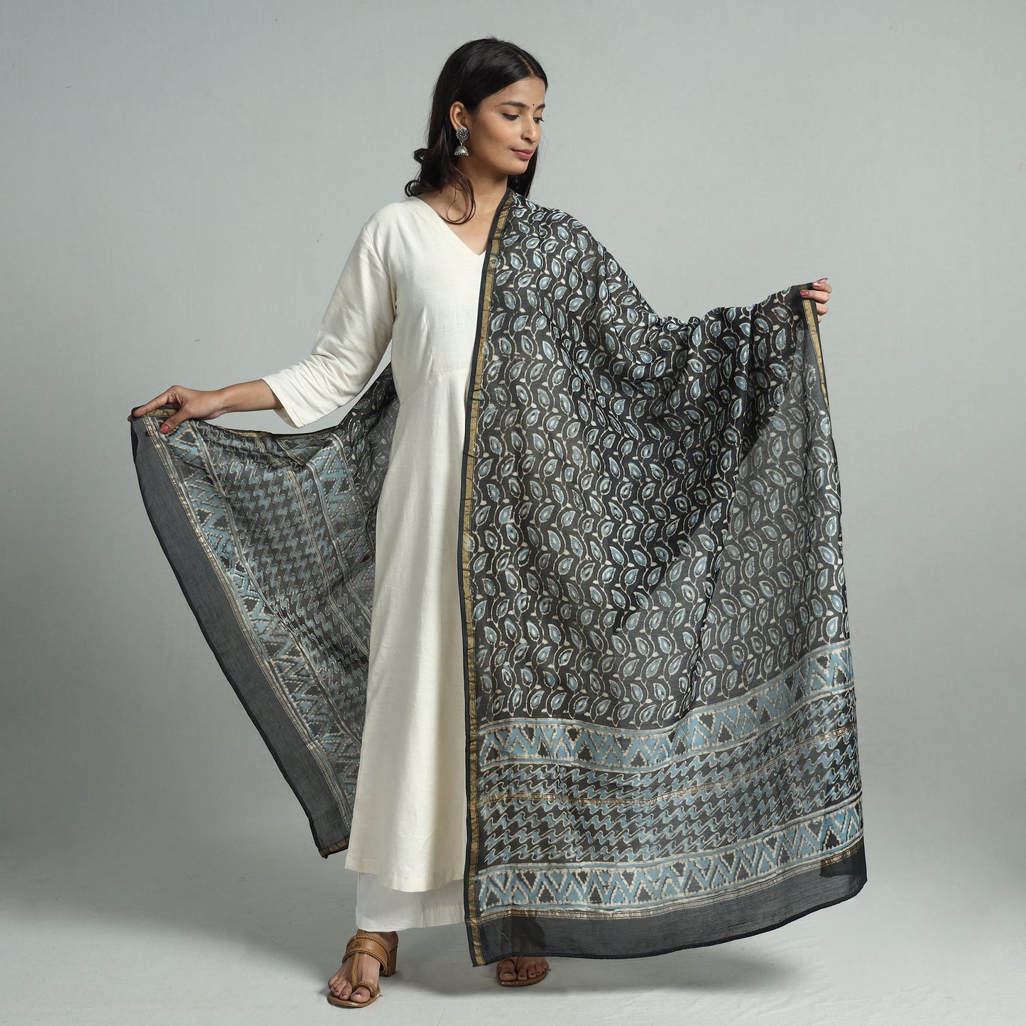 Black - Pipad Block Printed Handloom Chanderi Silk Dupatta 71