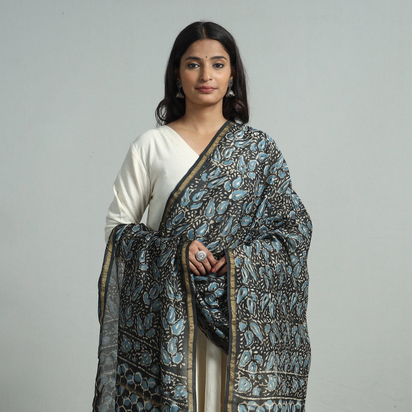 Black - Pipad Block Printed Handloom Chanderi Silk Dupatta 75