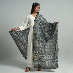 Black - Pipad Block Printed Handloom Chanderi Silk Dupatta 75