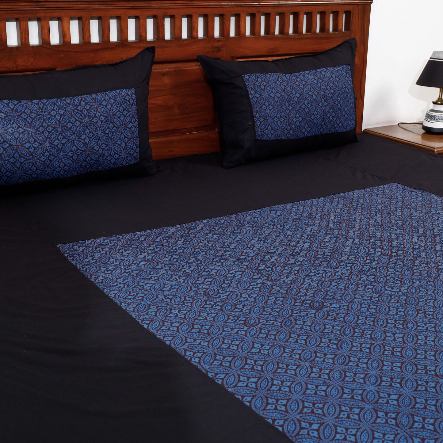 Buy Plain Cotton Double Bed Cover Set with Bagh Patchwork Online l iTokri.com