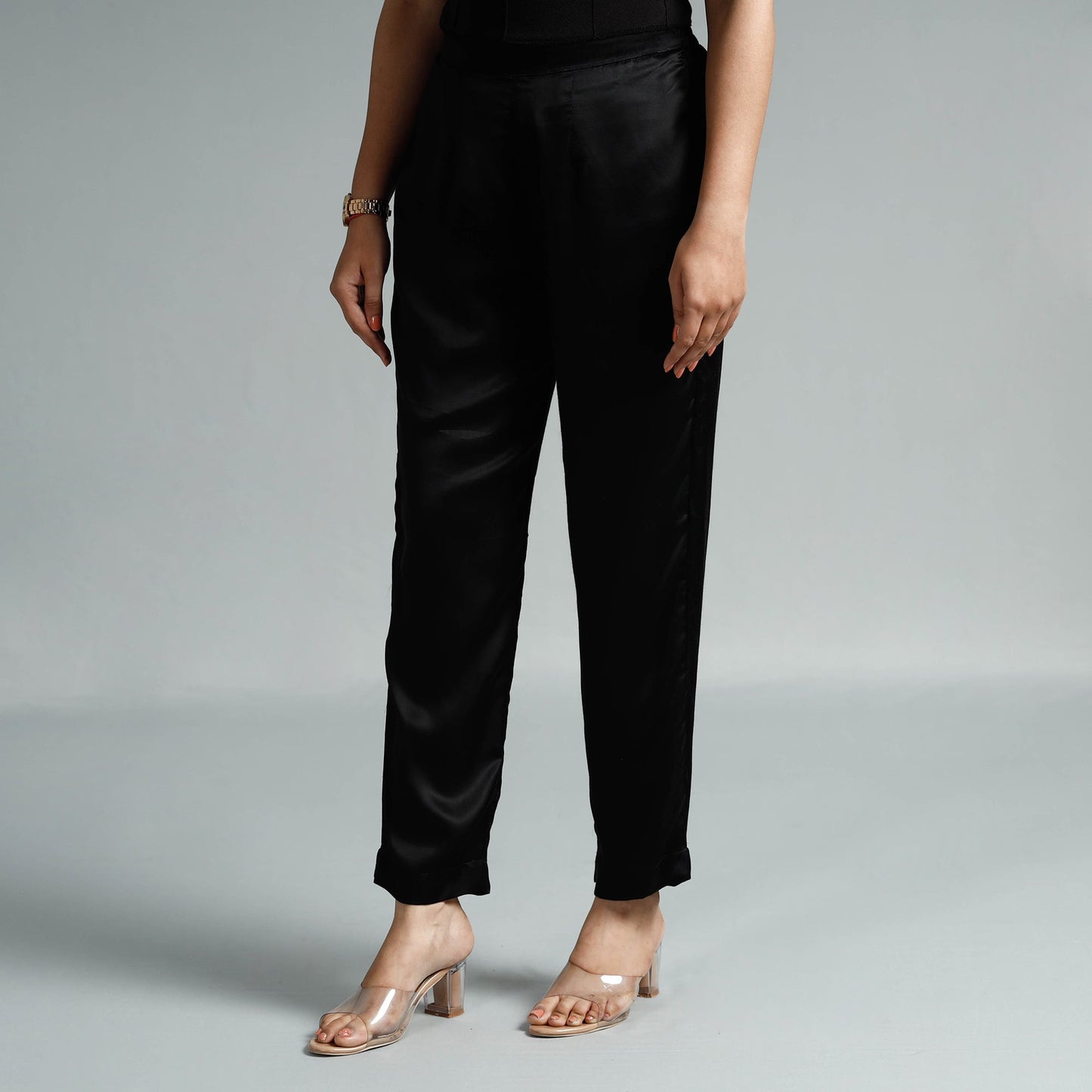 Buy Plain Modal Silk Elasticated Pant Online at iTokri.com