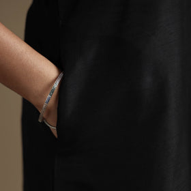  Plain Solid Slub Silk Kurta with Beadwork Hand Embroidery Lace Online at iTokri.com