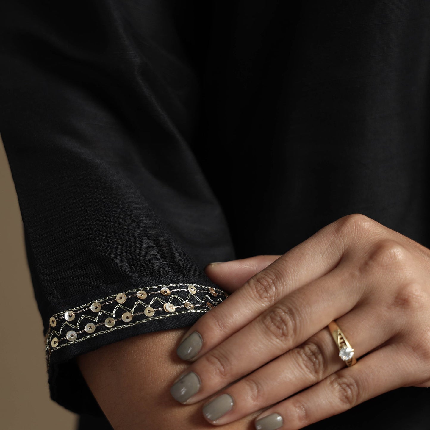  Plain Solid Slub Silk Kurta with Beadwork Hand Embroidery Lace Online at iTokri.com