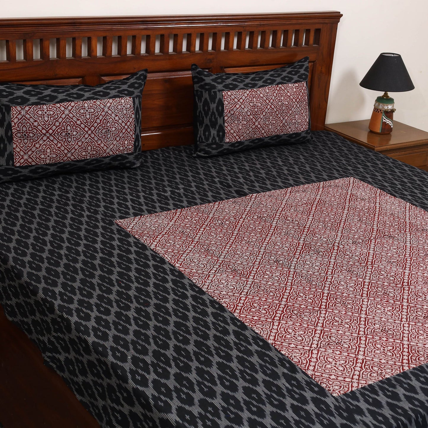 Pochampally ikat with bagh patch cotton bedsheet set 15