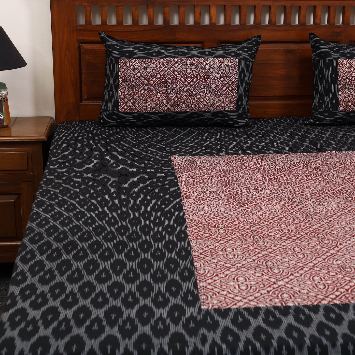 Pochampally ikat with bagh patch cotton bedsheet set 15
