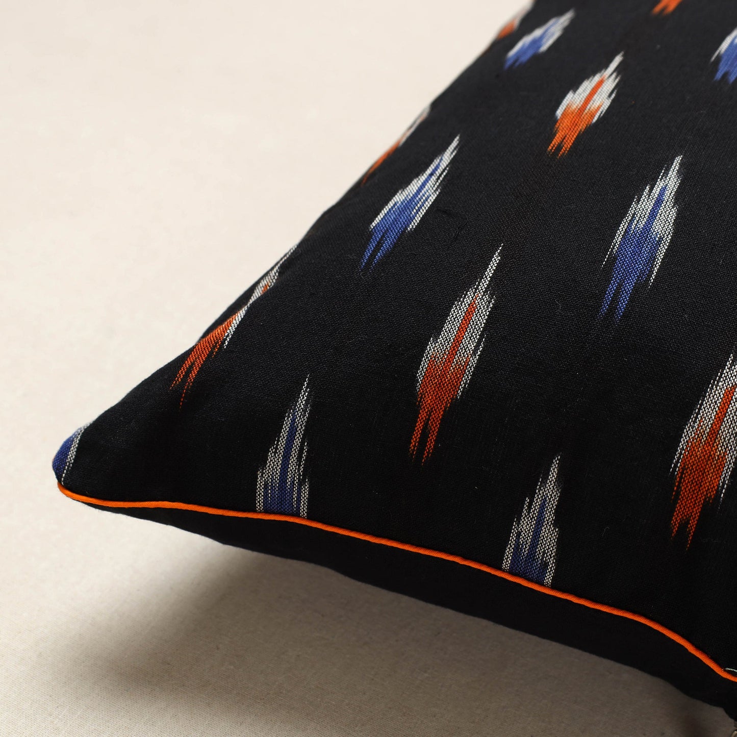 Black - pochampally ikat cotton cushion cover (16 x 16 in)