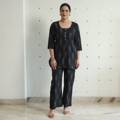 Buy Pochampally Ikat Cotton Co-Ord Set 04 Online at iTokri.com