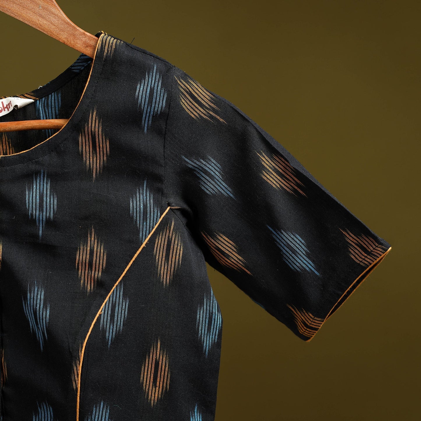 Pochampally ikat cotton readymade blouse 04 - handcrafted