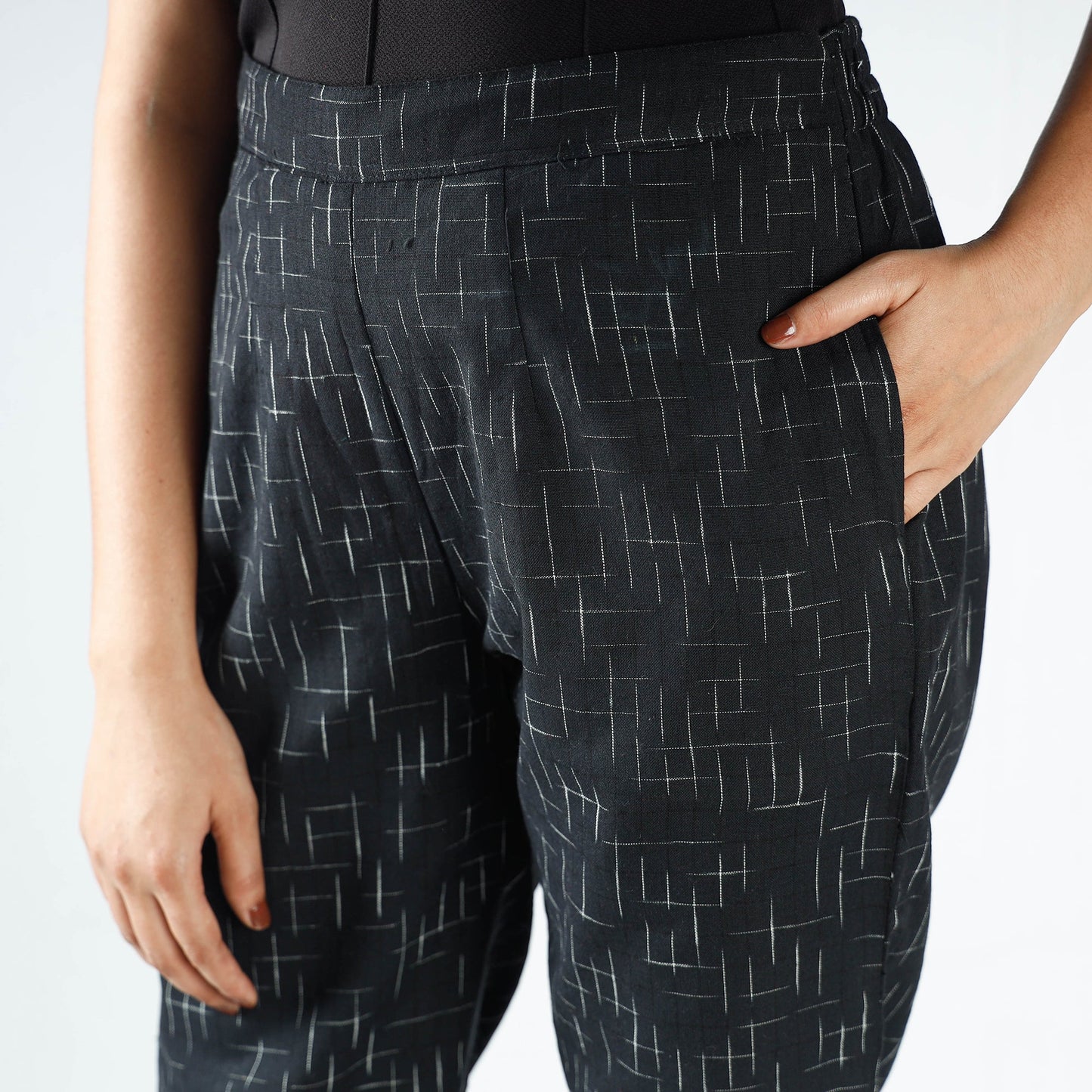 Buy Pochampally Ikat Cotton Tapered Pant for Women Online at iTokri.com