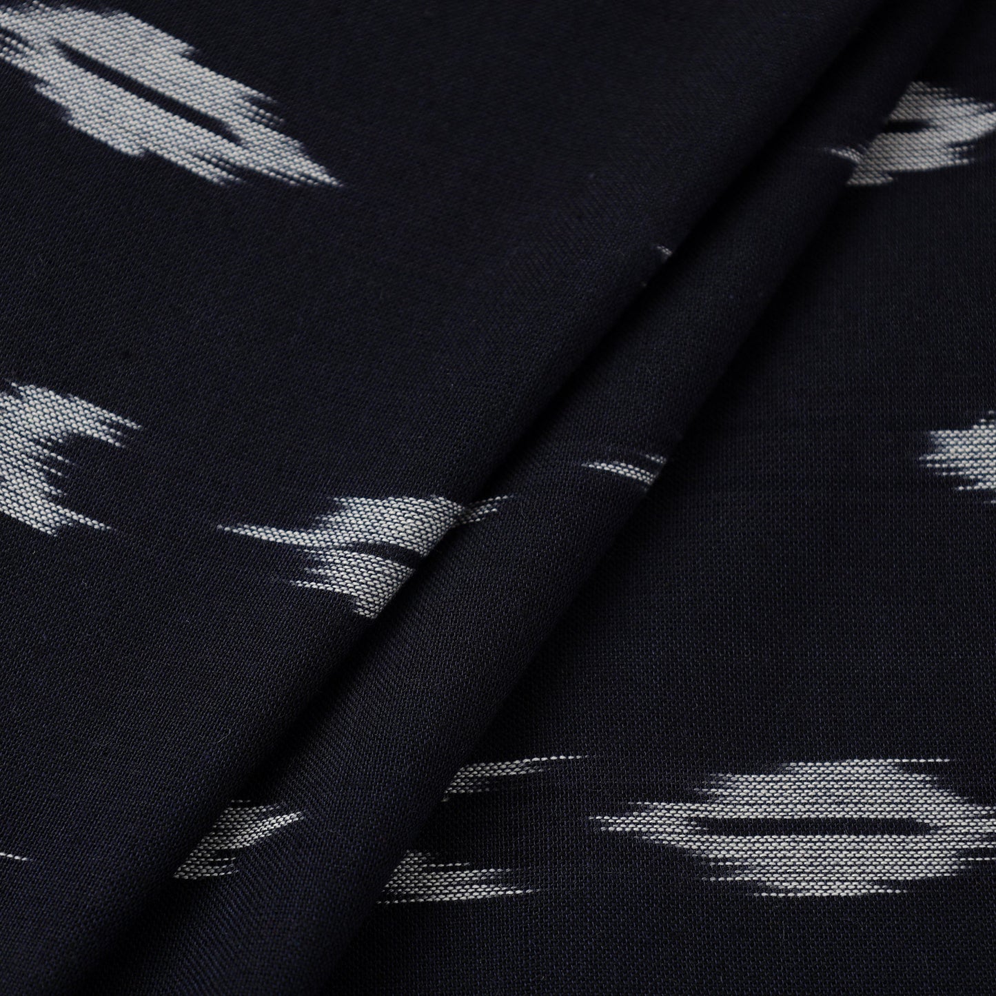  Pochampally Ikat Weave Cotton Fabric 16 