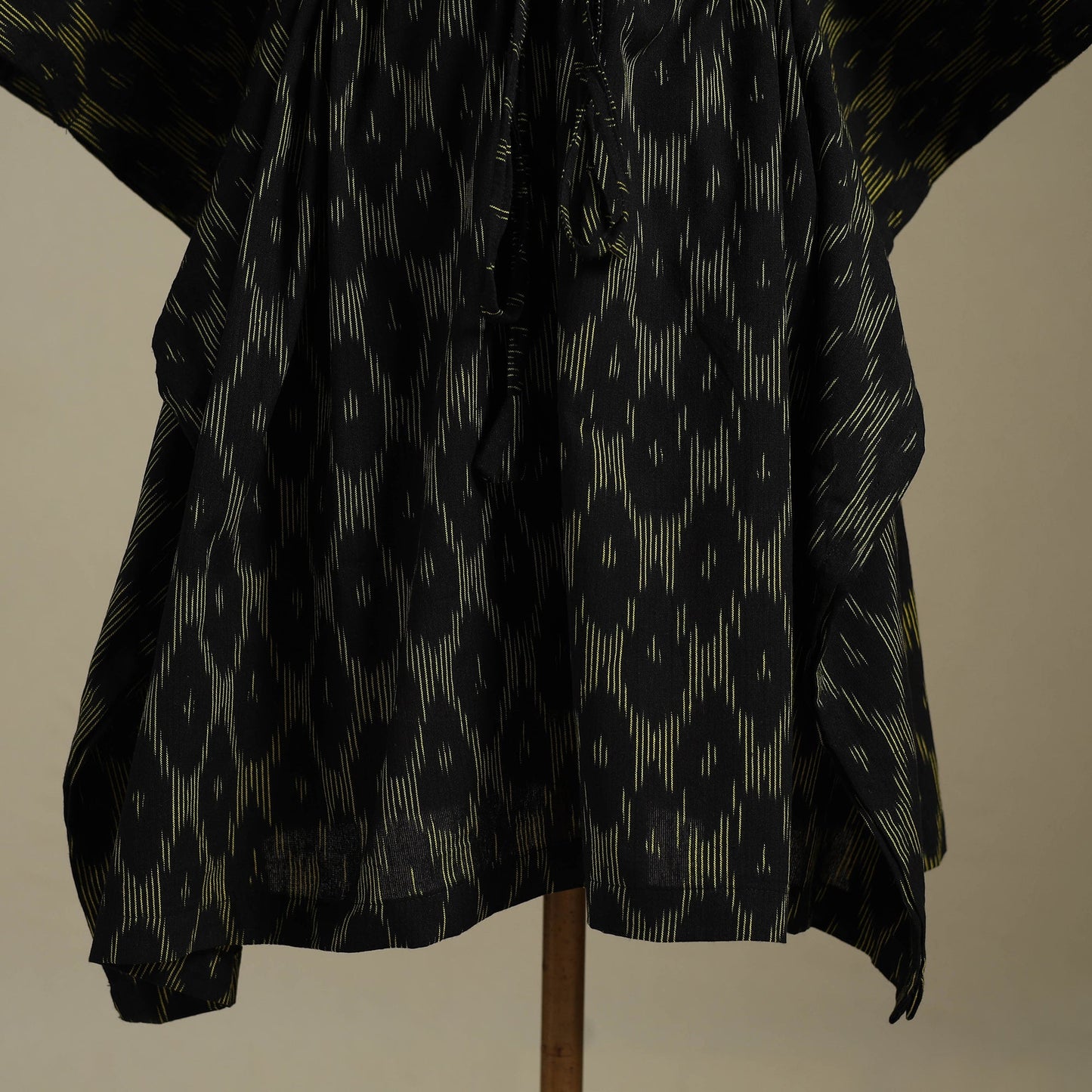 Black - pochampally ikat weave cotton kaftan (medium) 18