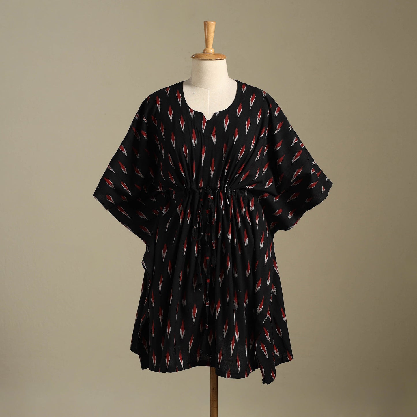 Black Pochampally Ikat Weave Cotton Kaftan (Medium)