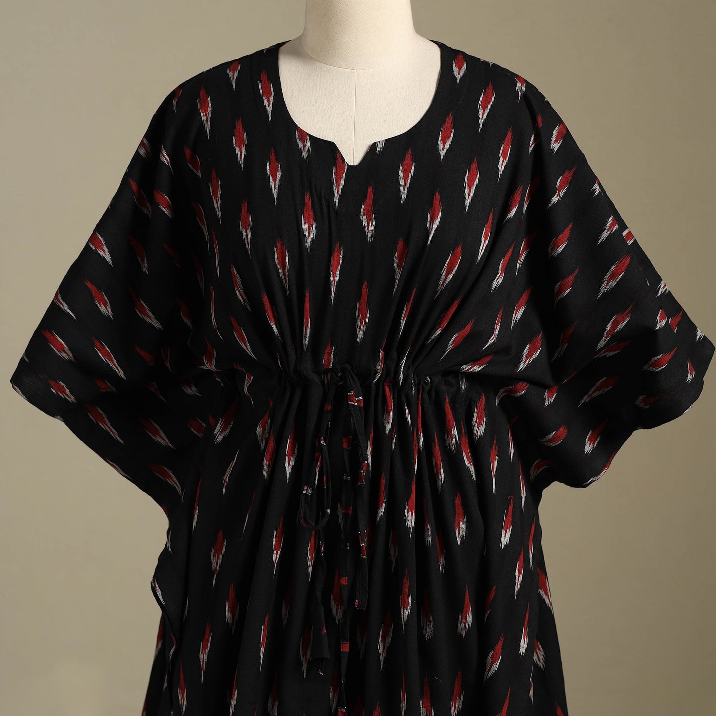 Black Pochampally Ikat Weave Cotton Kaftan (Medium)