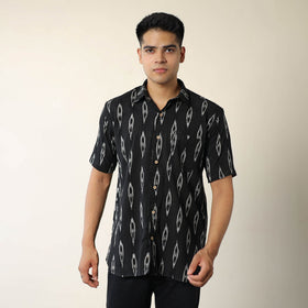 Black Pochampally Ikat Weave Cotton Men Half Sleeve Shirt