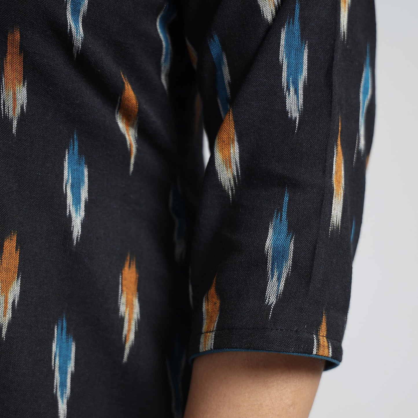 Black - pochampally ikat weave cotton straight kurta