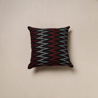 Pochampally ikat weave cushion cover 07 - handcrafted