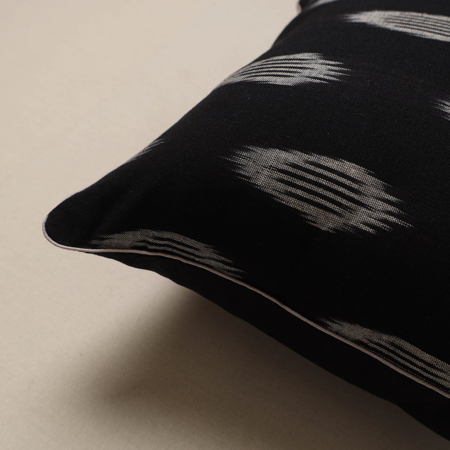 Pochampally ikat weave cushion cover 35 - handcrafted