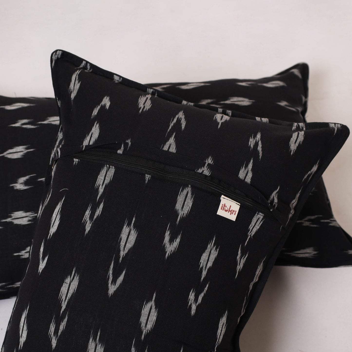 Pochampally ikat weave pillow cover (set of 2) 14