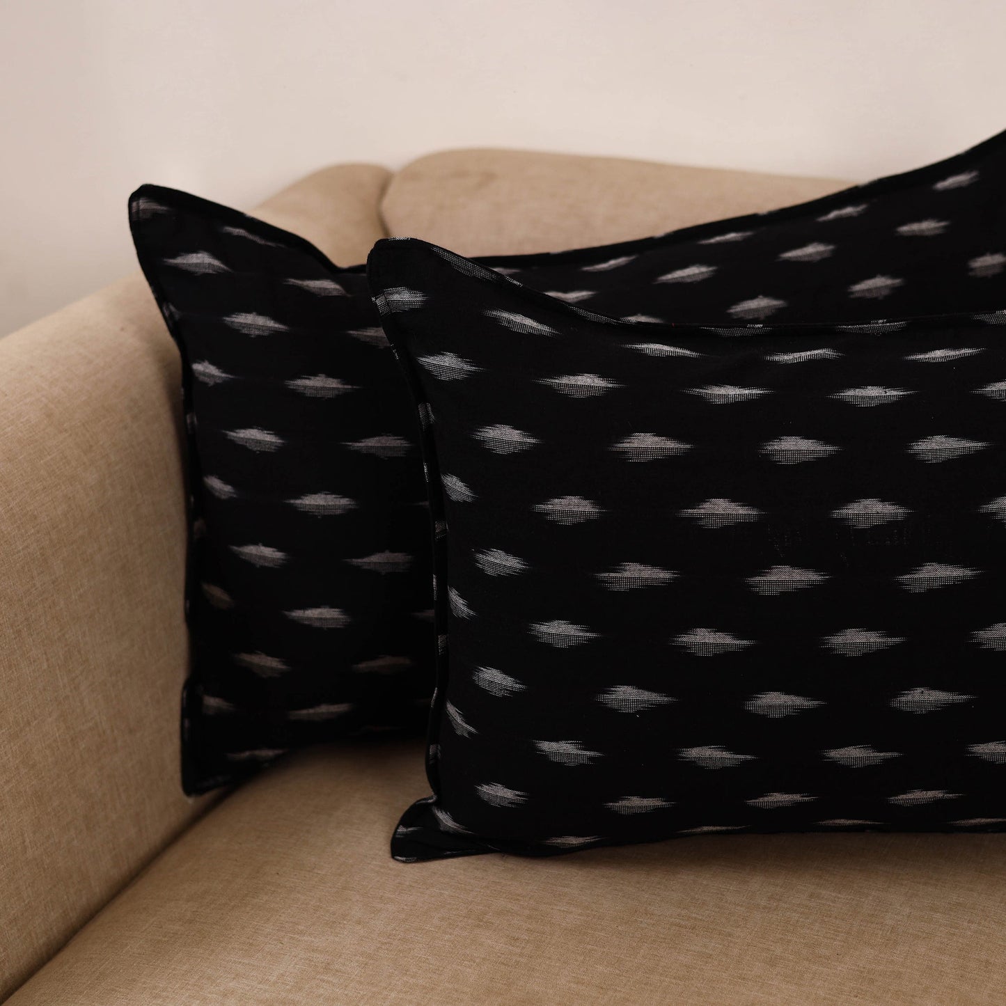 Pochampally ikat weave pillow covers (set of 2) 37