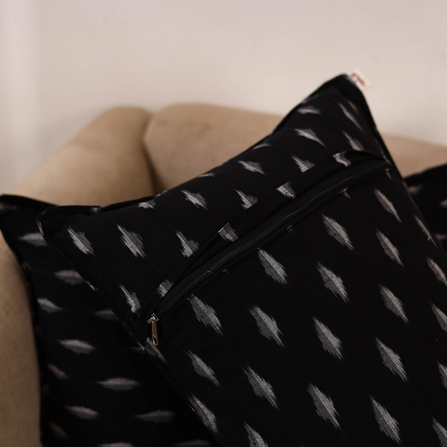 Pochampally ikat weave pillow covers (set of 2) 37
