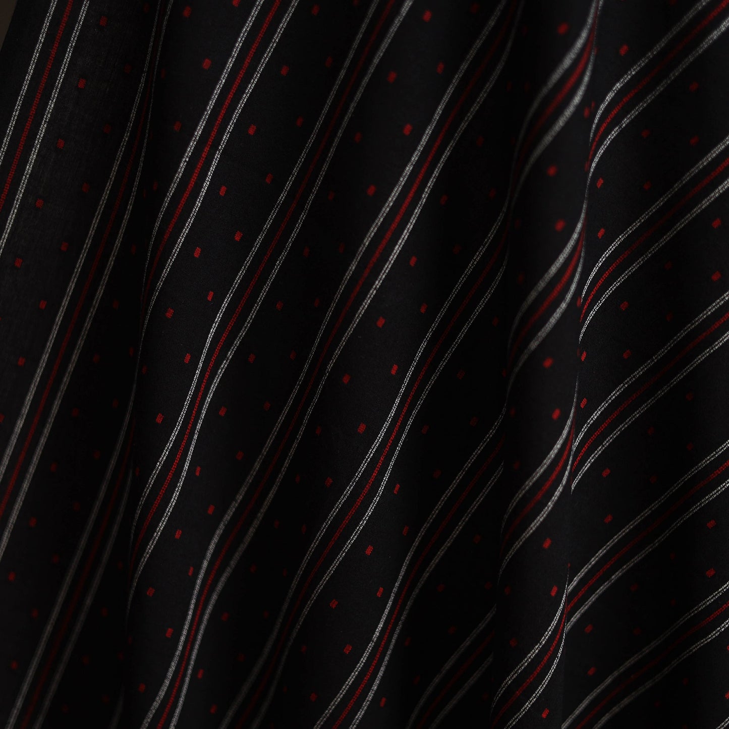 Prewashed cotton jacquard fabric 35 - handcrafted