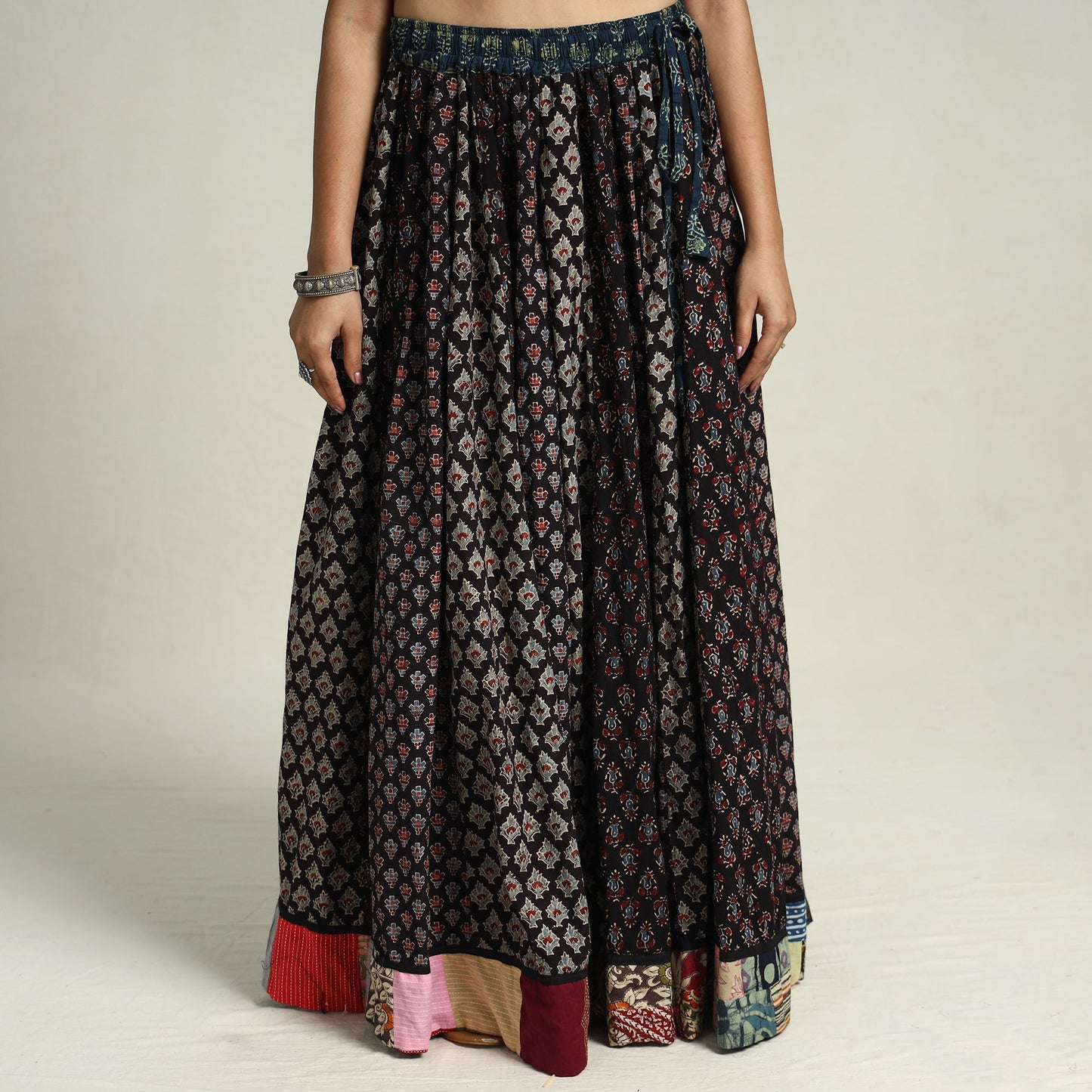 Black - printed 24 kali patchwork cotton long skirt 41