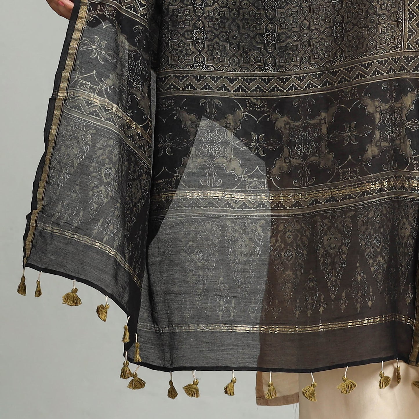  Block Printed Chanderi Silk Handloom Ajrakh Dupatta